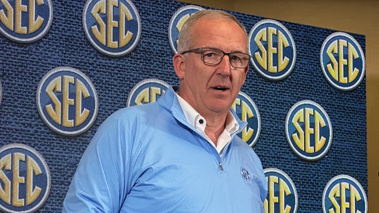 SEC Commissioner Greg Sankey agrees to contract extension through 2028