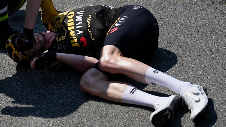 Spectator causes mass crash during Tour de France 15th stage