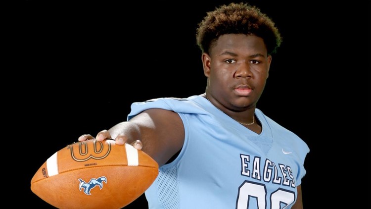 Chapin High School announces memorial service for football player Tre Ruff