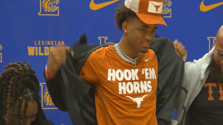 Cam Scott makes the call for the Texas Longhorns