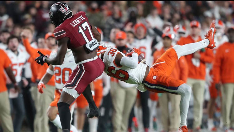 Heres how Clemson beat the Gamecocks on Saturday night at Williams Brice