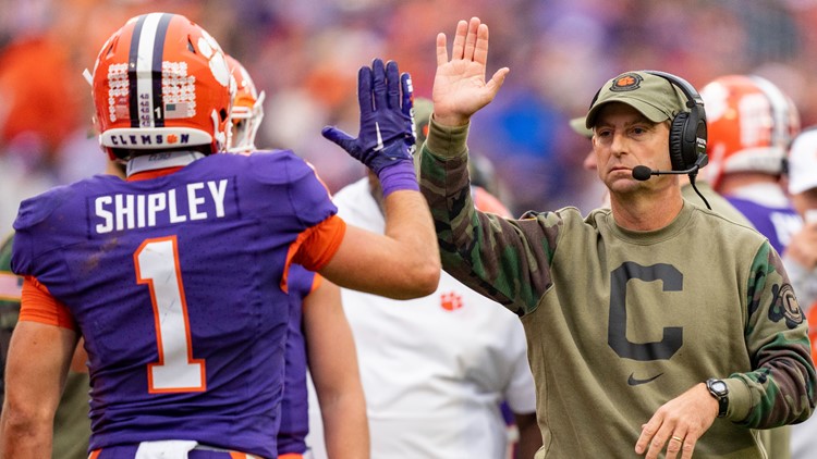 Clemsons defense smothers Georgia Tech and Klubnik plays almost mistake free in 42 21 Tigers win