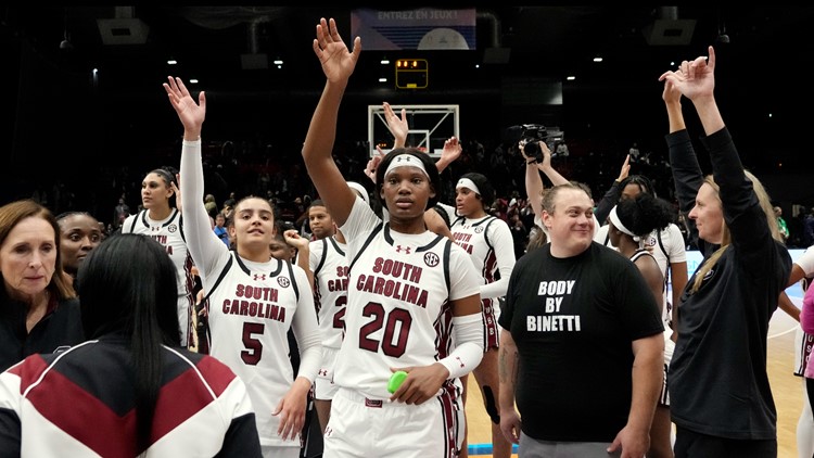 South Carolina returns to familiar No 1 spot in womens hoops with new faces inexperienced roster