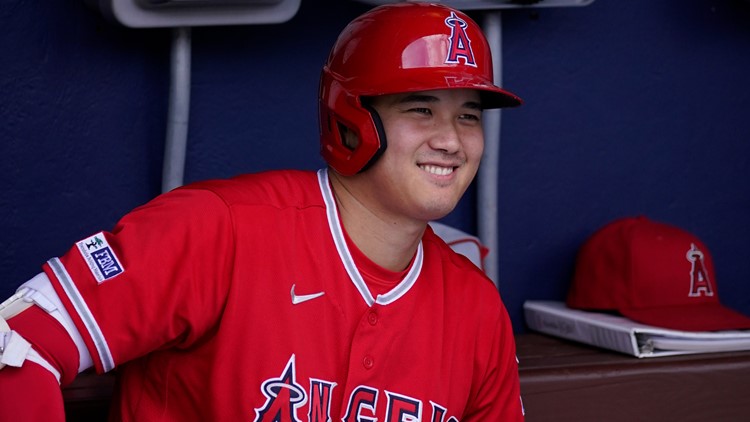 Shohei Ohtani agrees to record $700 million 10 year contract with Dodgers