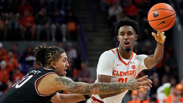 Wiggins scores 15 and Schieffelin adds 12 to help No 24 Clemson beat South Carolina 72 67