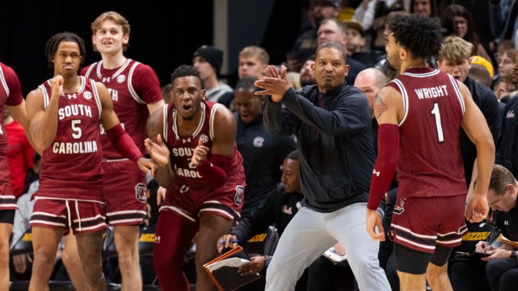 Wrights game winner sends South Carolina past Missouri in 71 69 OT thriller