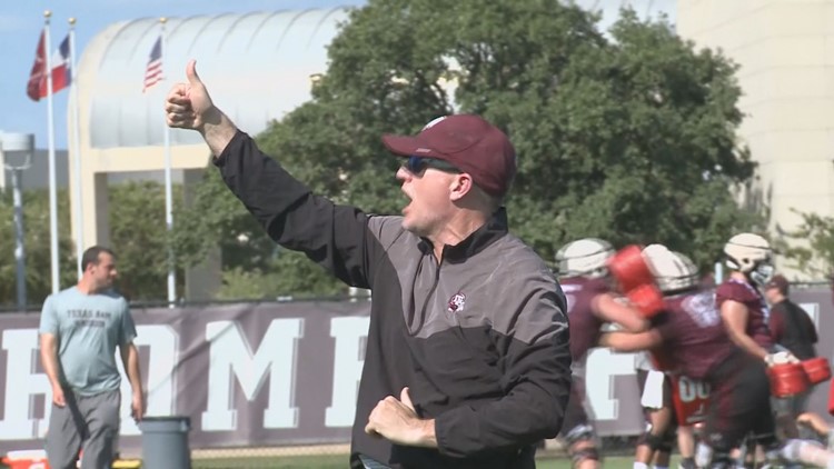 South Carolina brings veteran football coach James Coley on board