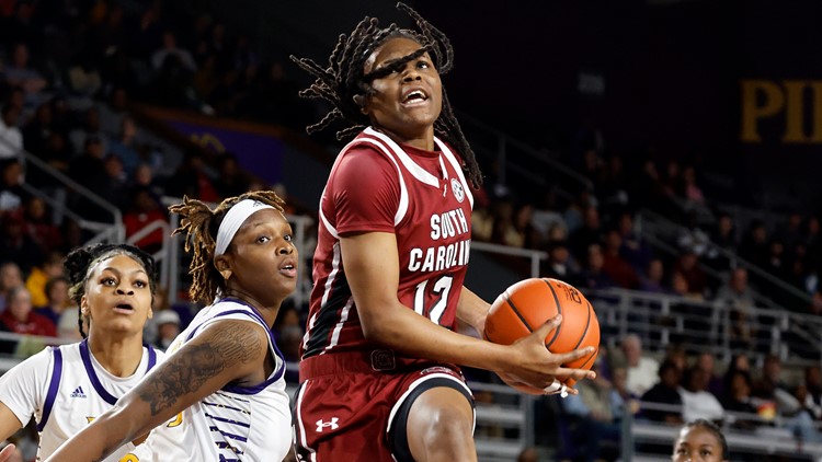 South Carolina still No 1 in AP womens basketball poll