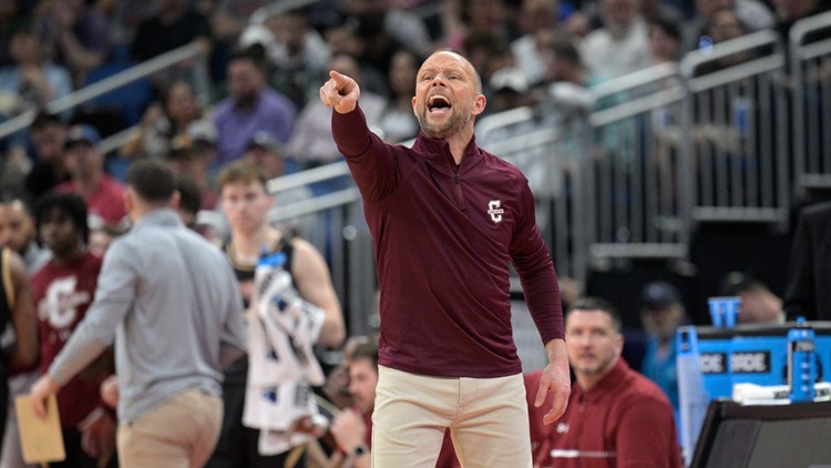 Kelsey agrees to become the new head basketball coach at Louisville