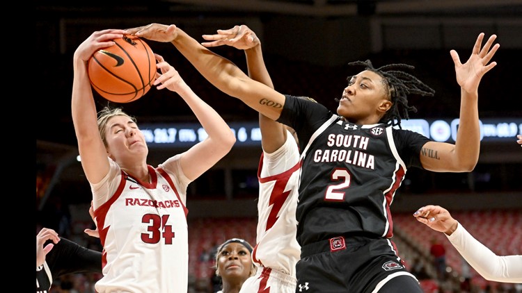 Top ranked South Carolina stays perfect dominates Arkansas