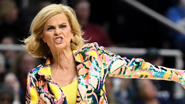 Kim Mulkey takes on Los Angeles Times reporters column in post game rant