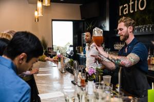 Head bartender at Elgins Ratio departs restaurant for new Vista eatery