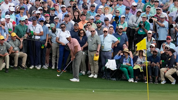 Tiger Woods off to rousing start in pursuit of more Masters history