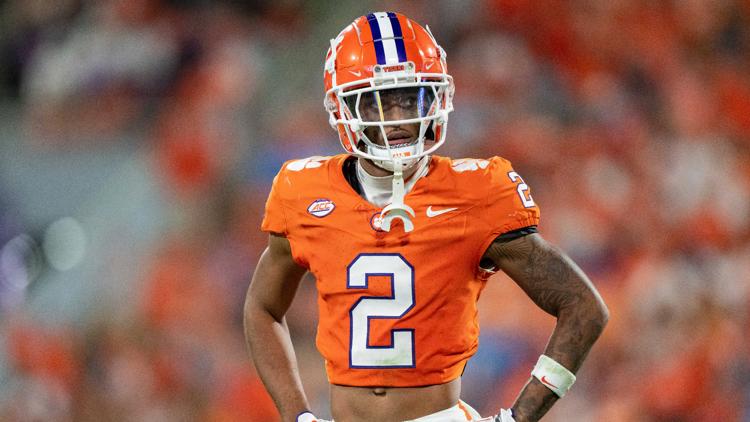 Baltimore takes former Clemson cornerback Nate Wiggins with the 30th overall selection