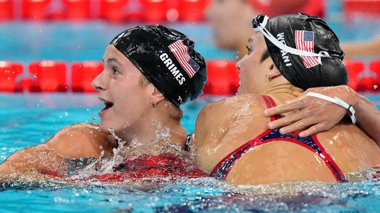 US swimmers stacked up more medals Monday Heres who made the podium