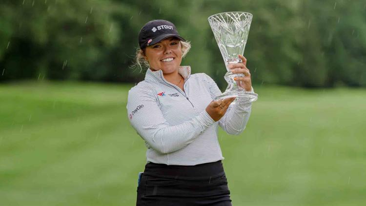 Lexington graduate wins her first professional tournament