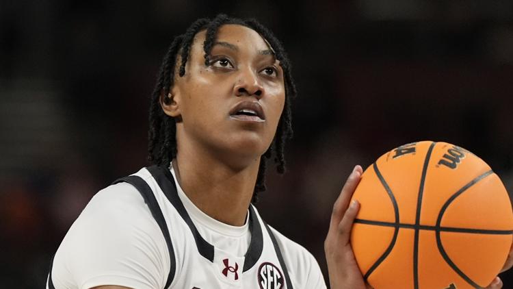 South Carolina basketball star Ashlyn Watkins charged with assault and kidnapping