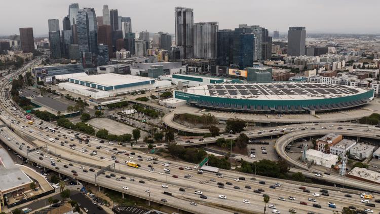 Los Angeles mayor says next summer Olympics will be no car games