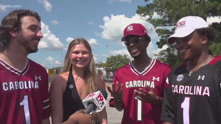 Gamecock fans celebrate traditions and connections at pre game tailgate