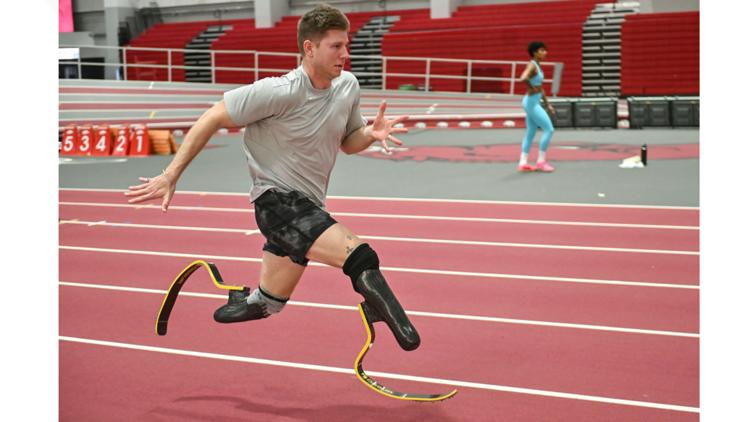 Heres when Team USA sprinter Hunter Woodhall is competing in the 2024 Paralympic Games