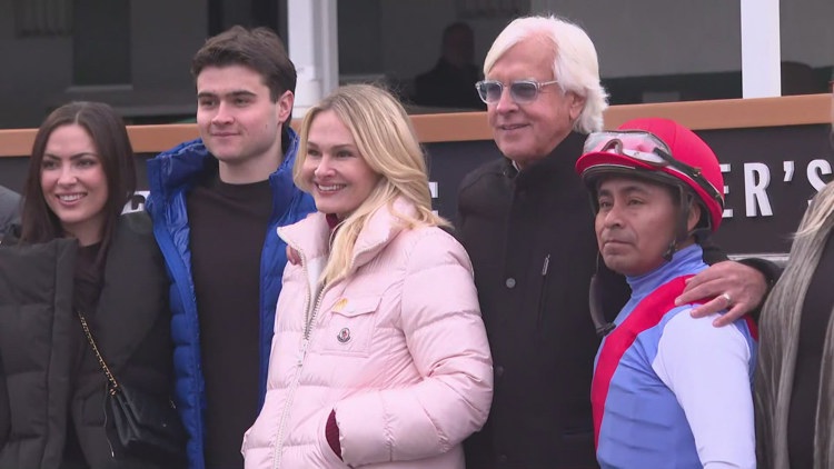 Bob Baffert wins first race at Churchill Downs after 3 year suspension