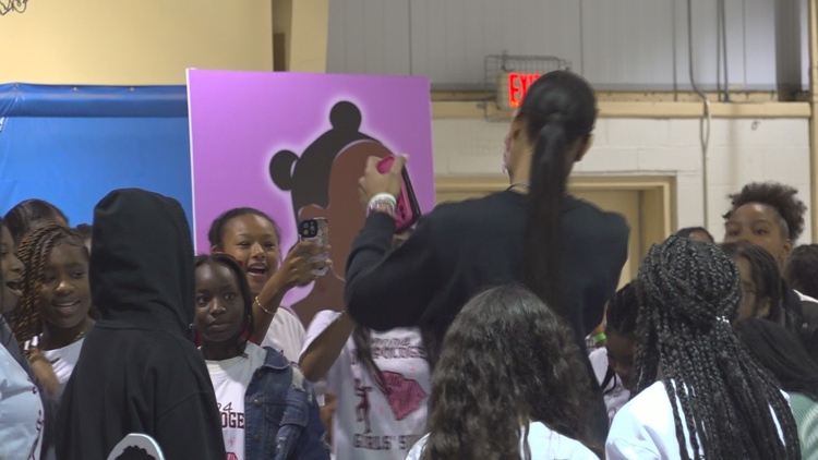 A’ja Wilson hosts ‘Unapologetic girls Summit’ in Columbia