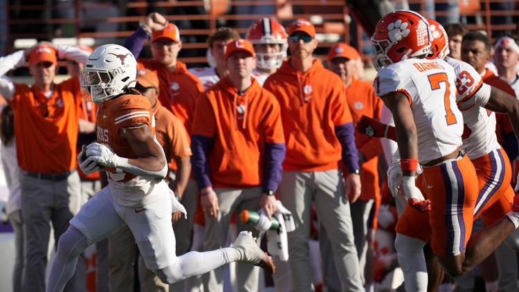 Texas triumphs over Clemson as Jaydon Blue shines in first round of College Football Playoff