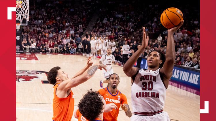 Murray-Boyles’ 22 points, Ugusuk’s 3 in OT lead South Carolina to 91-88 win over No. 25 Clemson