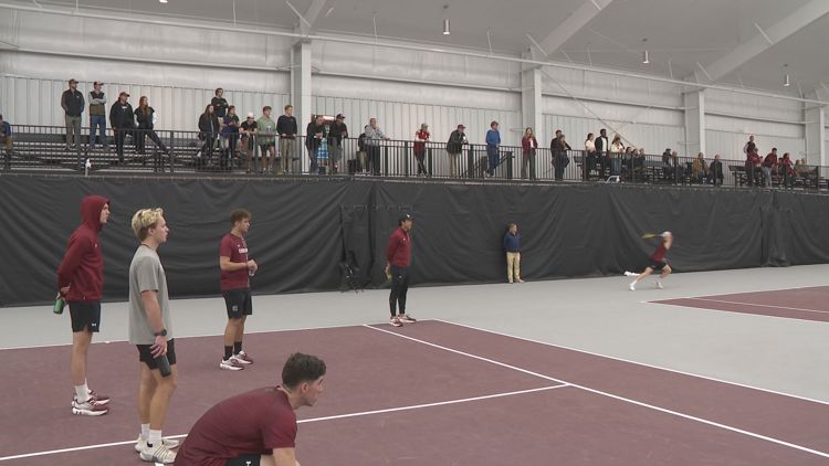 15 South Carolina mens tennis team drops a 5 2 decision to fifth ranked Virginia