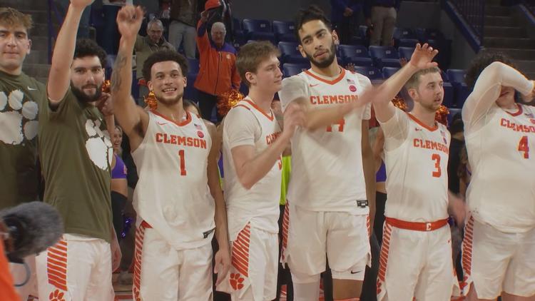 Chase Hunter scores 23 points, Lakhin has double-double and Clemson defeats Syracuse 86-72