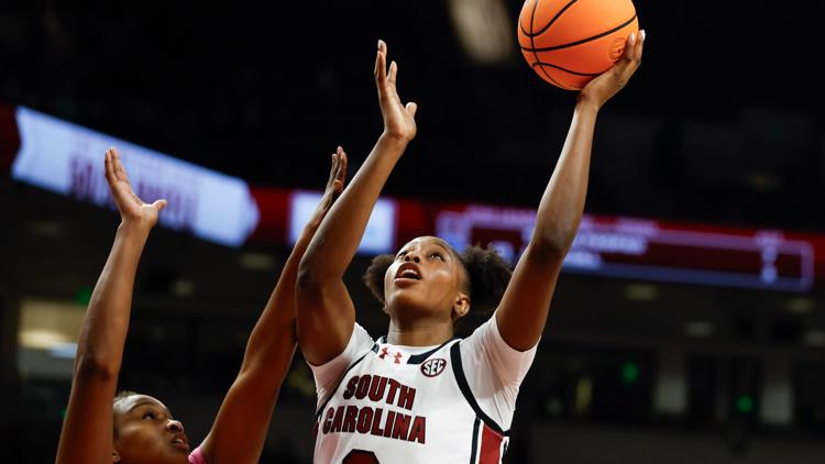 Edwards scores a career high 28 South Carolina bounces back from loss with 101 63 win over Florida