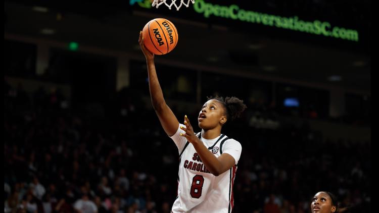 Edwards leads No 2 South Carolina to 83 66 win over Auburn on day when Wilsons jersey is retired