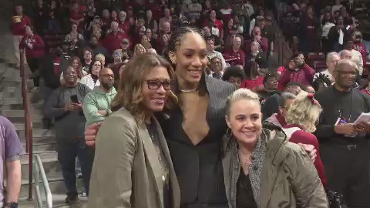 The Las Vegas Aces contingent comes to Columbia to support Aja Wilson