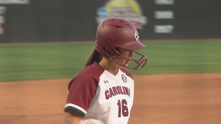 South Carolina softball reaches the 20-0 mark, ties the 1976 team for the best start in program history