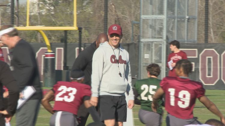 South Carolina kicks off spring practice