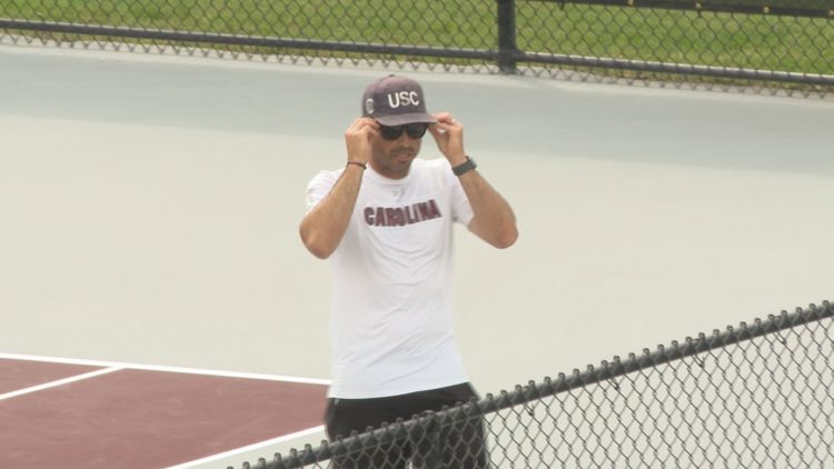 South Carolina men’s tennis team rallies past Florida State 4-3 to advance to the Round of 16