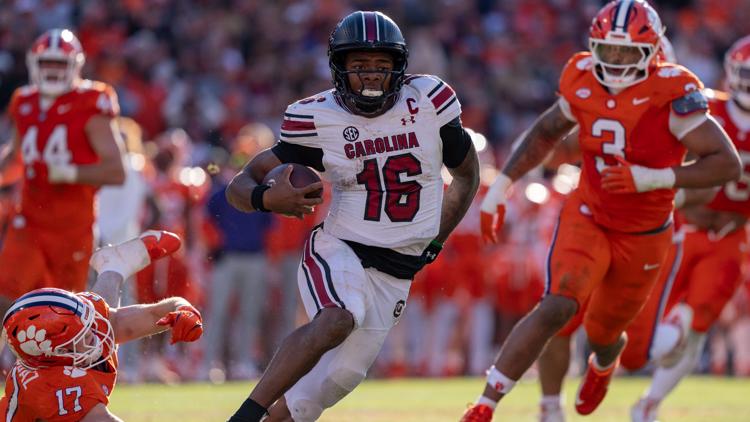 USC-Clemson football gametime set. It may not be when fans would like