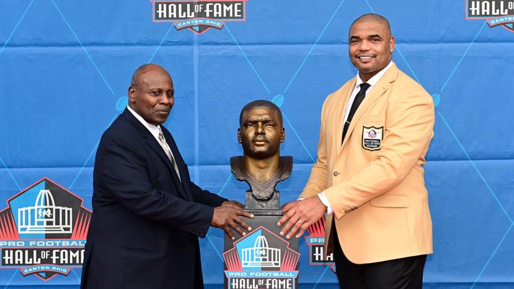 Richard Seymour could enter another Hall of Fame