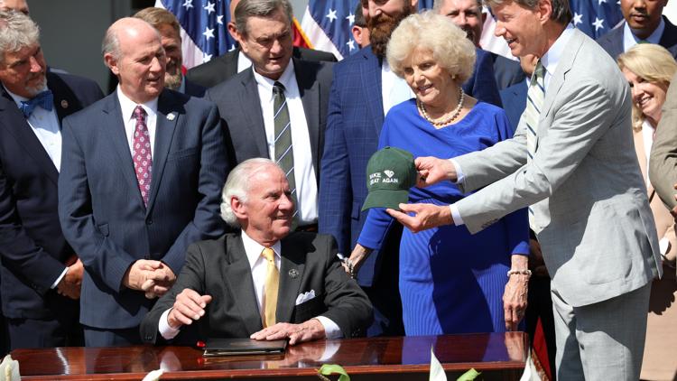 Dominion Energy celebrates potential new power plant in hot South Carolina