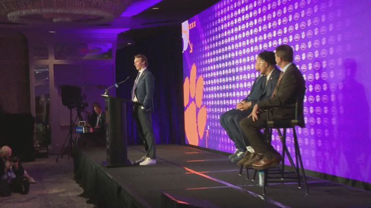 Cade Klubnik enters 2025 with memories of 2023 as a reminder of how quickly a narrative can change