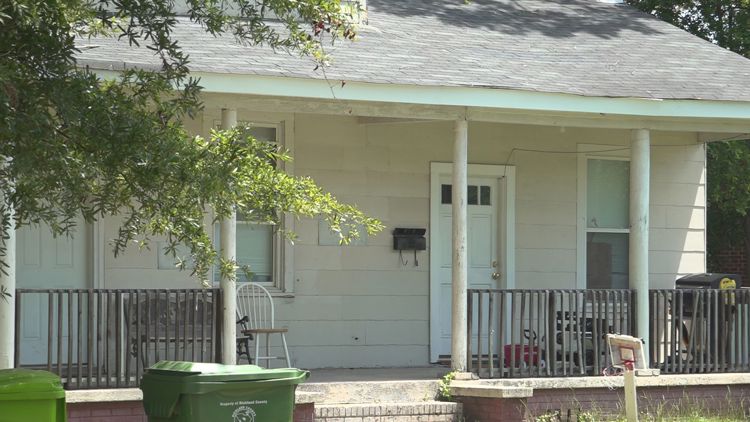 Residents fight to preserve historic mill houses of Olympia neighborhood