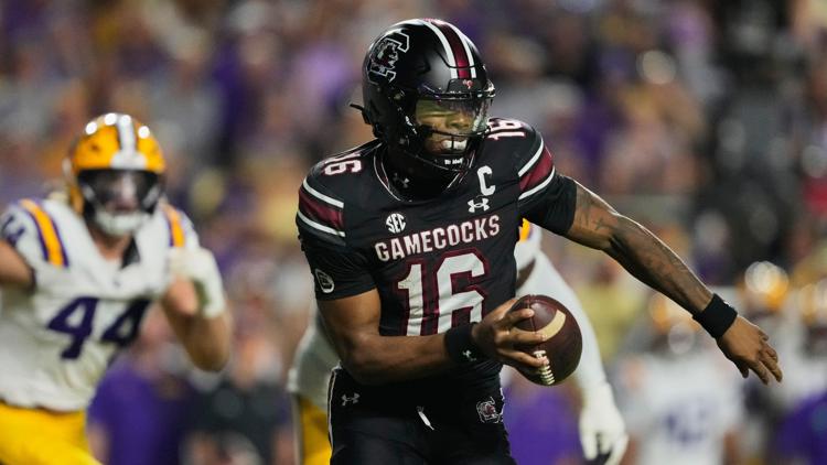 South Carolina makes some noise in Baton Rouge but eventually falls to #11 LSU 20-10