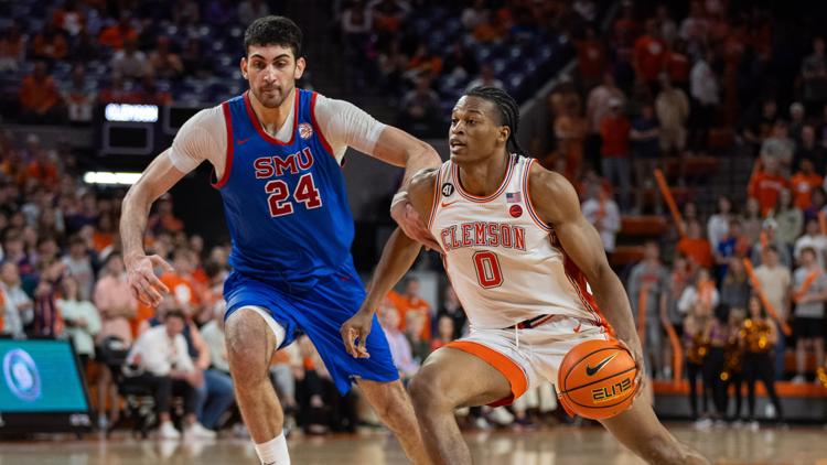 Godfrey’s 17 points and Clemson’s strong defense lead to 74-70 win over No. 24 SMU