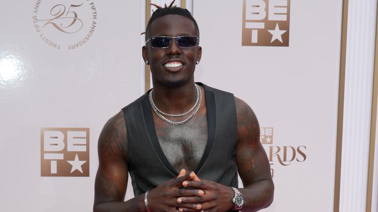 CFP National Championship Who is singing the national anthem