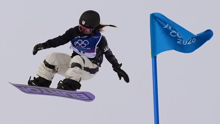 Why are Olympic snowboarders taping their pants Athletes blame the course