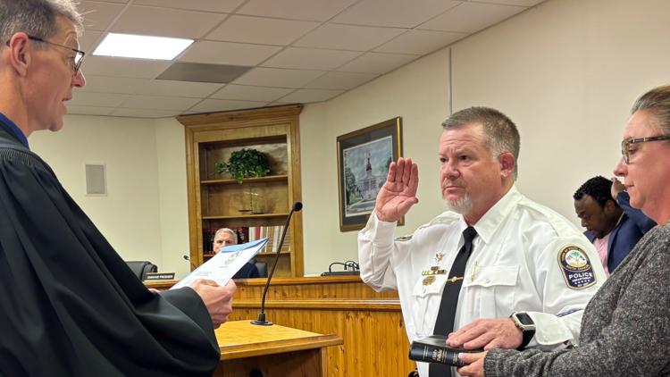 South Congaree swears in new police chief
