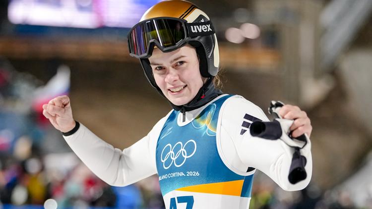 Anna Odine Stroem wins her 2nd gold at Milan Cortina in Olympic debut of womens large hill ski jump
