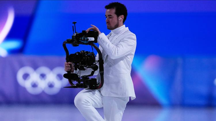 The cameraman who skates backward to capture Olympic triumph and defeat