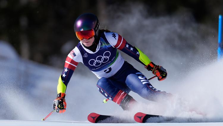 How did Mikaela Shiffrin do in womens giant slalom final