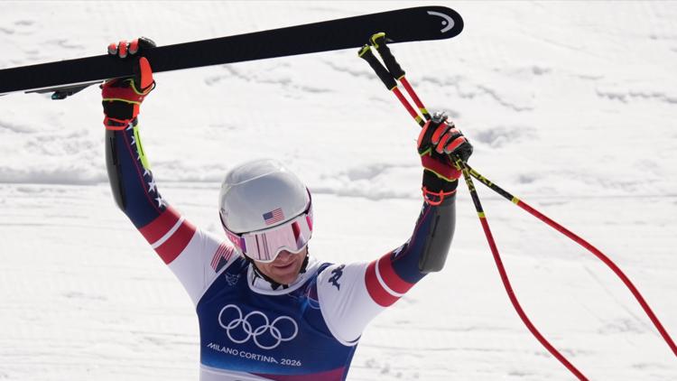 Did the US get a medal in the mens Super G event